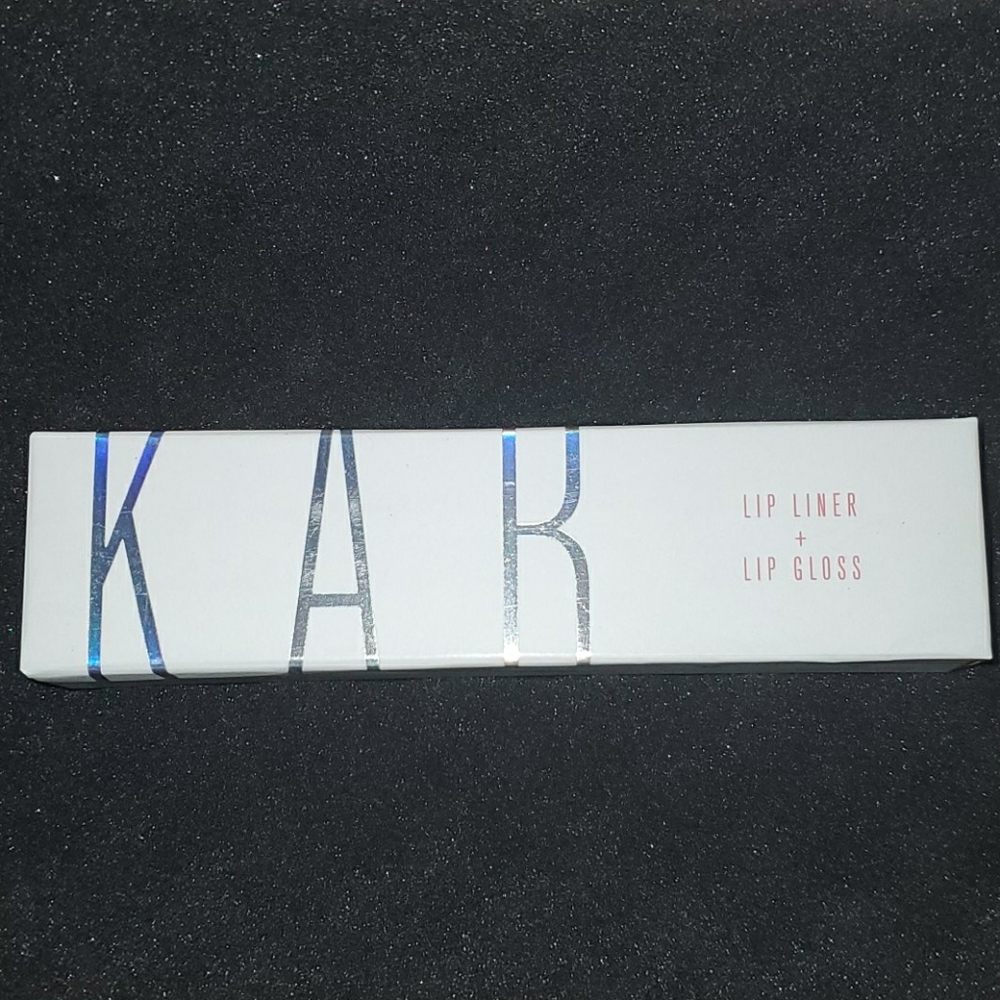 KAB Lip Liner + Lip Gloss